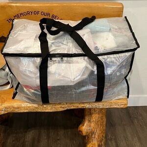 NWOT Source Unknown Clear Storage Tote with Black Straps and Trim